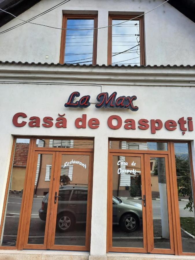 Casa De Oaspeti Maximilian Codlea Eksteriør billede